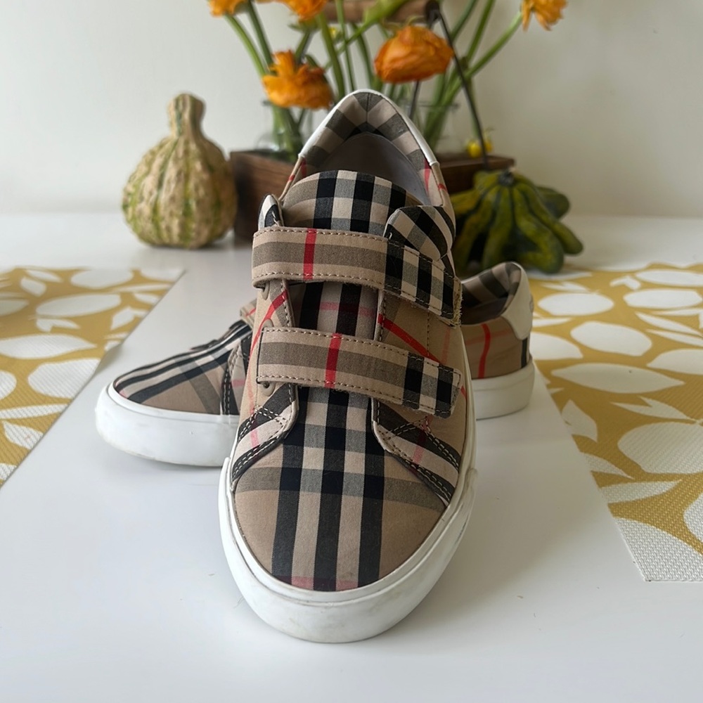 Burberry -  Burberry 'Markham Check' Kids Sneaker (33EUR)
